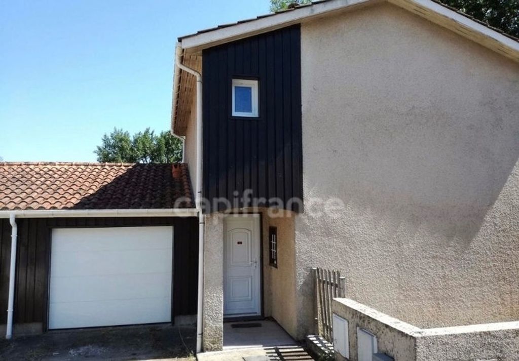 Achat maison à vendre 3 chambres 90 m² - Agen