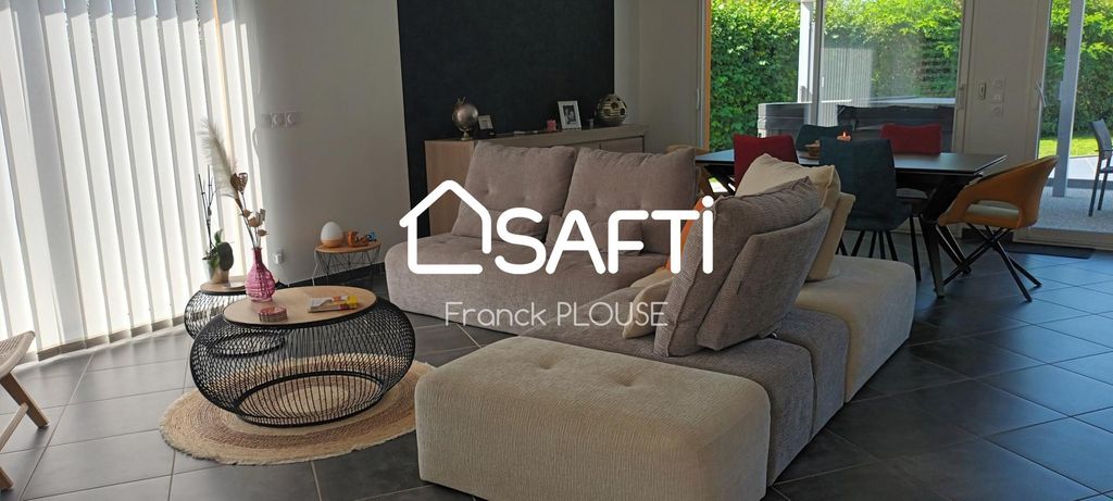 Achat maison à vendre 4 chambres 127 m² - Monhoudou