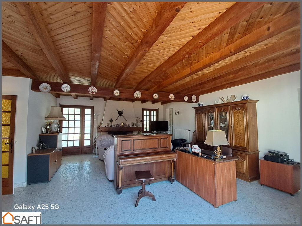 Achat maison à vendre 4 chambres 180 m² - L'Aiguillon-sur-Mer