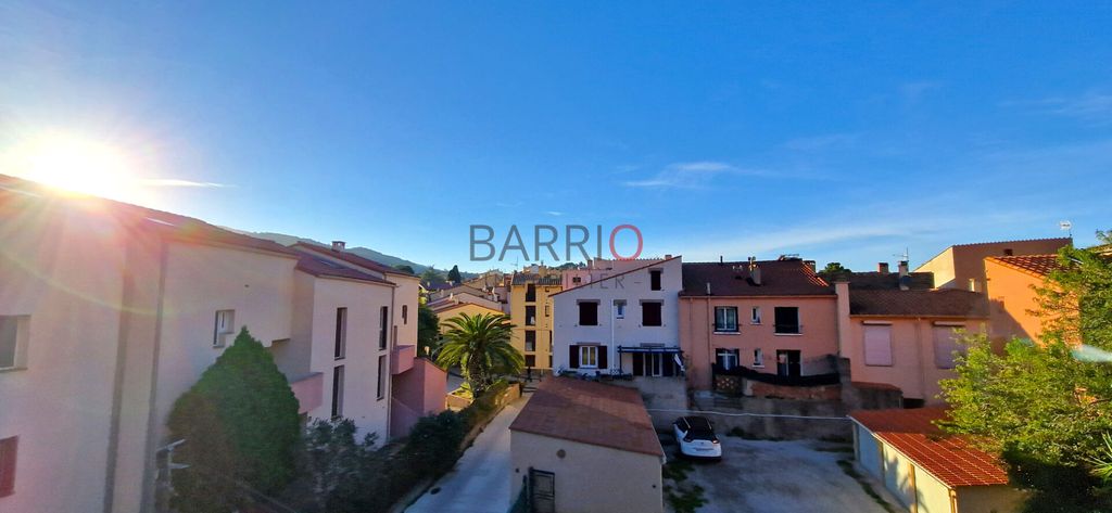 Achat appartement à vendre 3 pièces 72 m² - Collioure