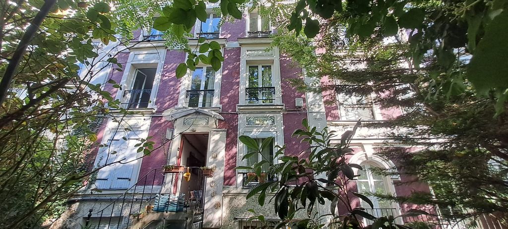 Achat appartement à vendre 2 pièces 43 m² - Paris 18ème arrondissement