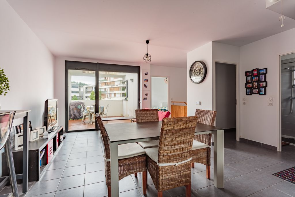 Achat maison à vendre 3 chambres 80 m² - Biarritz