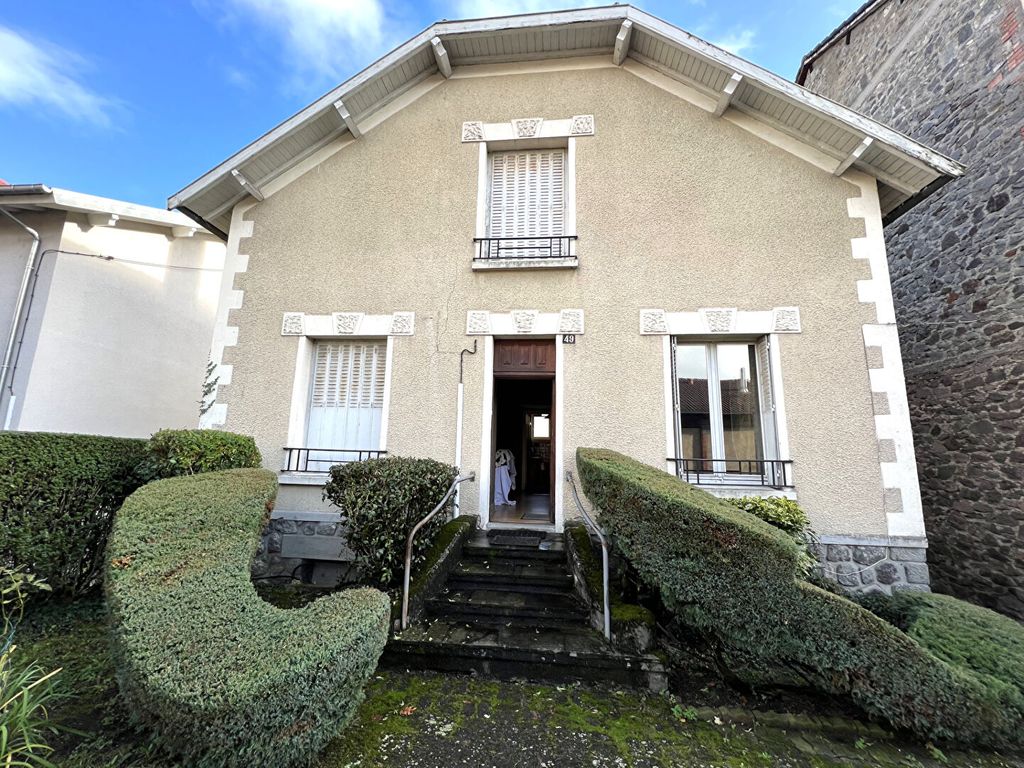 Achat maison à vendre 5 chambres 119 m² - Aurillac