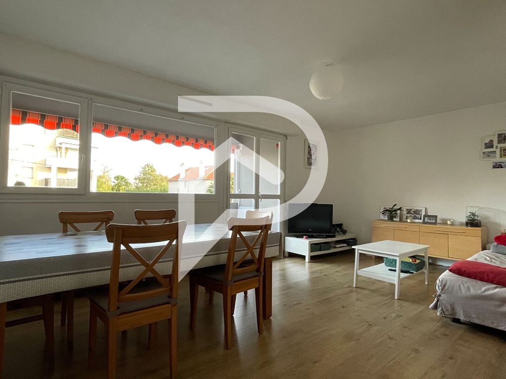 Achat appartement à vendre 5 pièces 103 m² - Lons