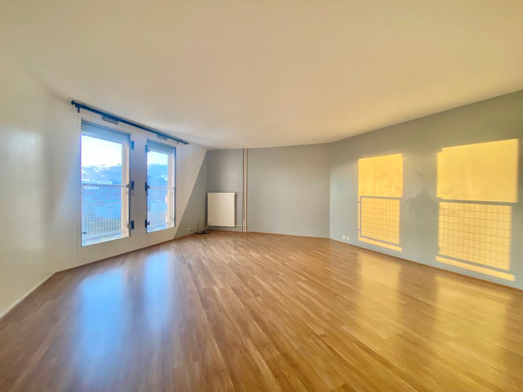 Achat appartement à vendre 3 pièces 74 m² - Nanterre