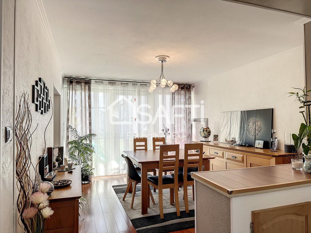 Achat appartement à vendre 5 pièces 71 m² - Reims