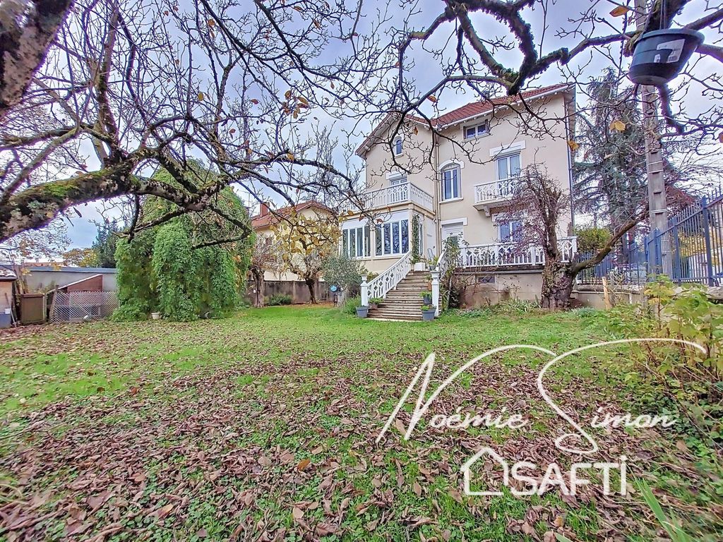 Achat maison à vendre 5 chambres 192 m² - Saint-Marcellin