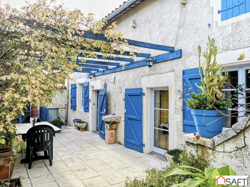 Achat maison à vendre 3 chambres 152 m² - Saint-Amant-de-Bonnieure