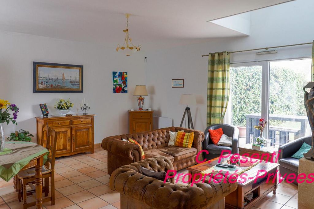 Achat maison à vendre 5 chambres 136 m² - Saint-Thibault-des-Vignes