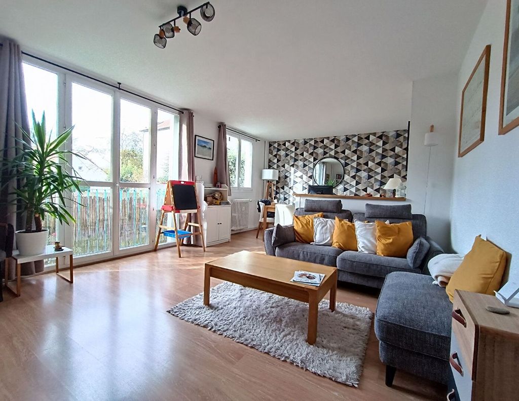 Achat appartement à vendre 5 pièces 78 m² - Fontenay-le-Fleury