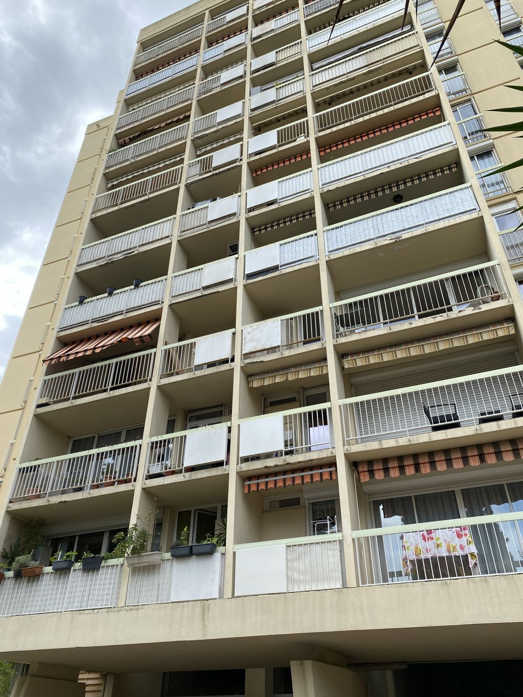Achat appartement à vendre 4 pièces 86 m² - La Valette-du-Var