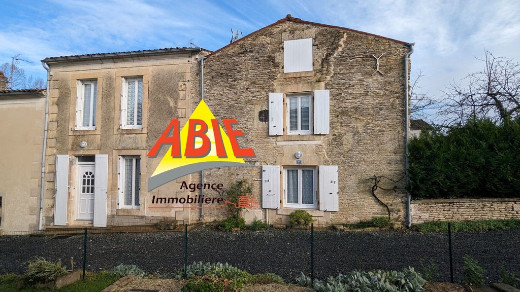 Achat maison à vendre 2 chambres 95 m² - Arçais