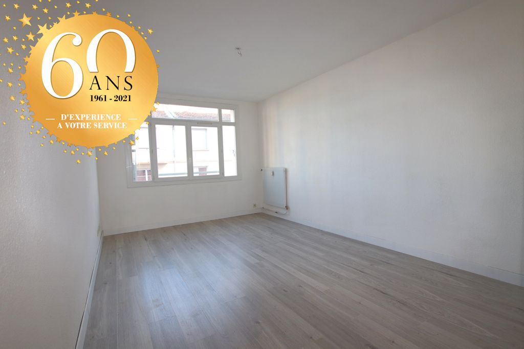 Achat appartement à vendre 3 pièces 51 m² - Saint-Raphaël