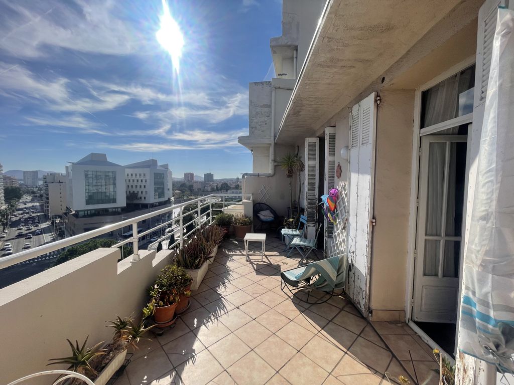 Achat appartement à vendre 4 pièces 115 m² - Toulon