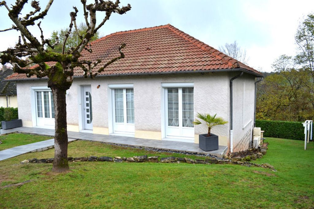 Achat maison à vendre 3 chambres 112 m² - Saint-Pantaléon-de-Larche