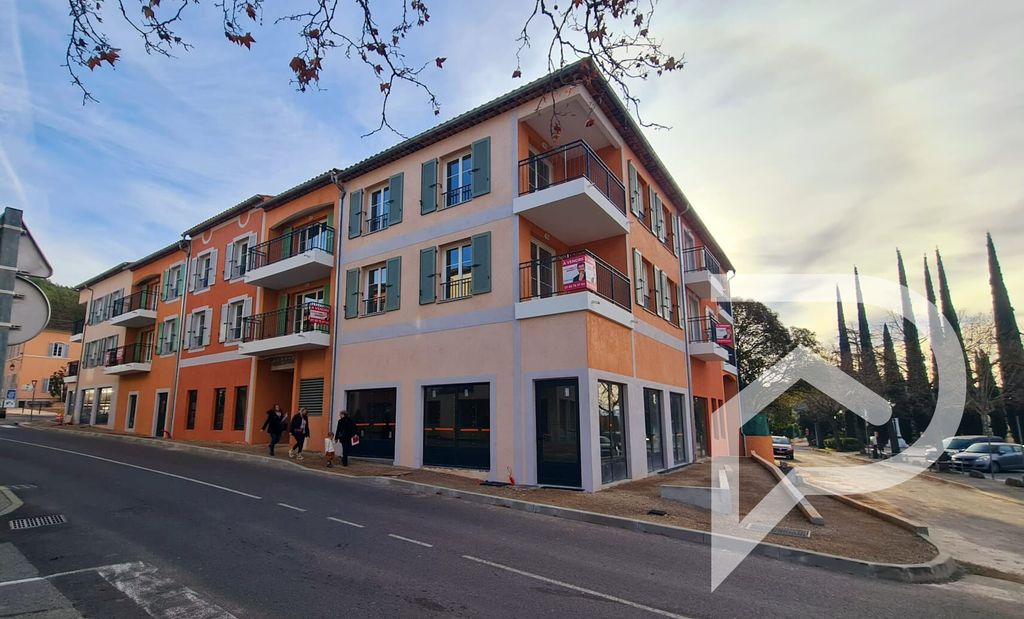 Achat appartement à vendre 3 pièces 68 m² - Taradeau
