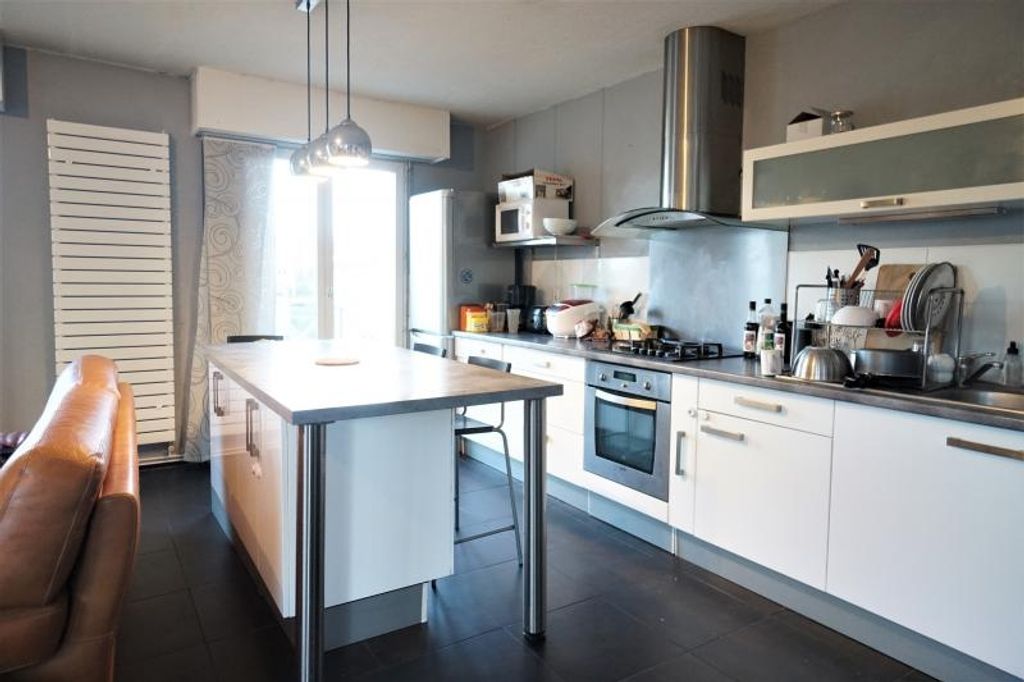 Achat appartement à vendre 4 pièces 80 m² - Talence