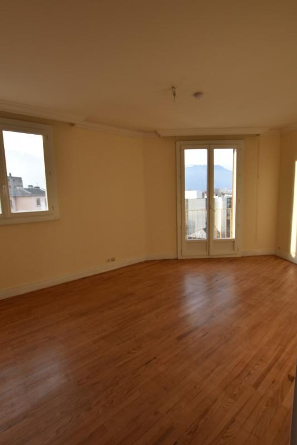 Achat appartement à vendre 2 pièces 44 m² - Grenoble