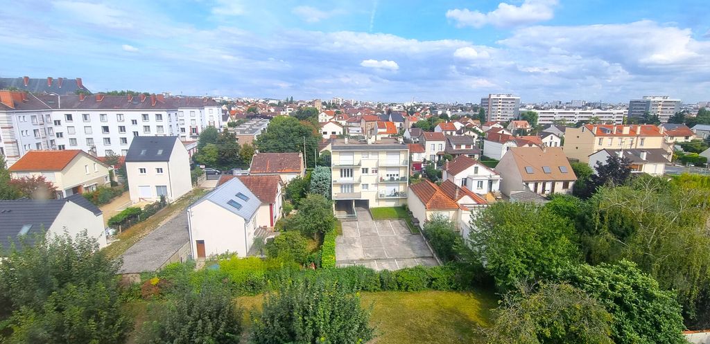 Achat appartement à vendre 4 pièces 74 m² - Houilles