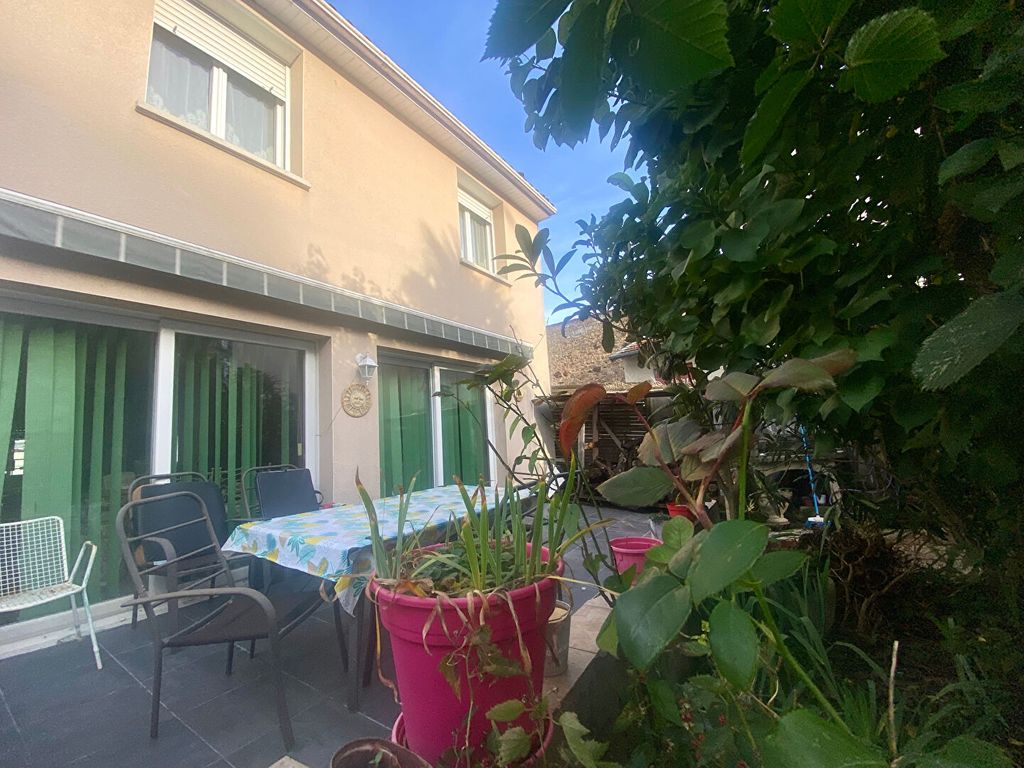 Achat maison à vendre 4 chambres 140 m² - Limoges