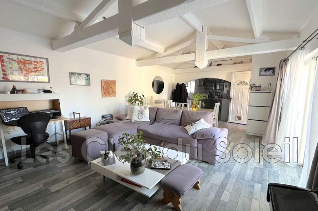 Achat maison à vendre 4 chambres 125 m² - Six-Fours-les-Plages