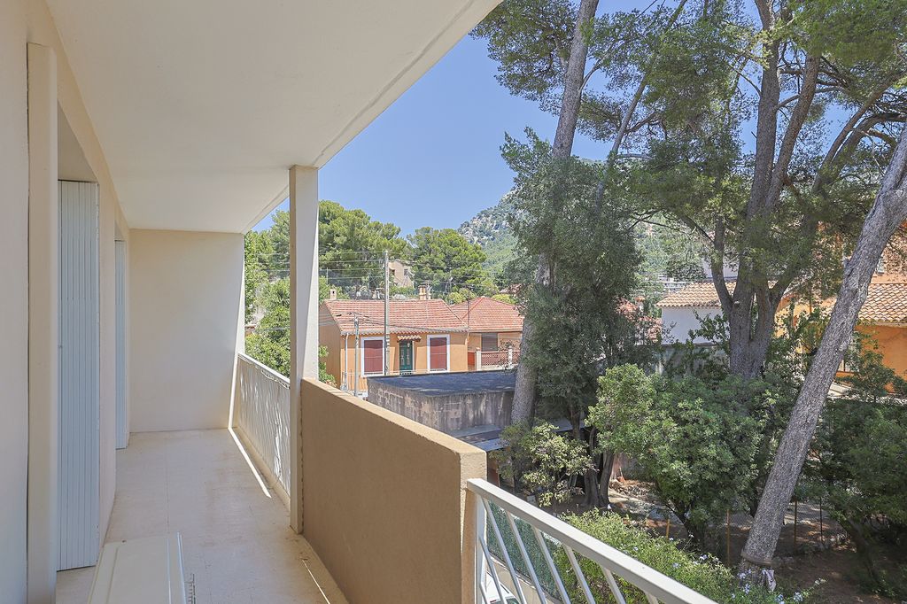 Achat appartement à vendre 4 pièces 80 m² - Toulon