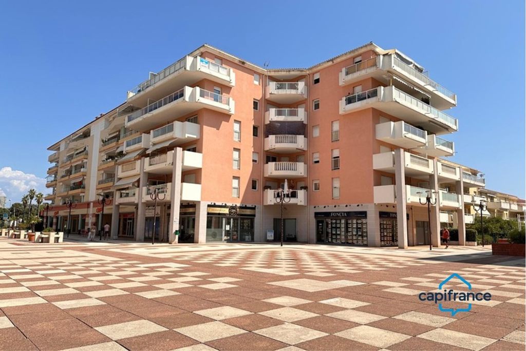 Achat appartement à vendre 2 pièces 46 m² - Antibes