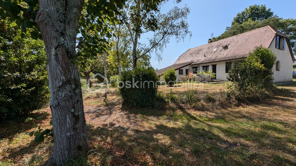 Achat maison à vendre 6 chambres 166 m² - Lembeye