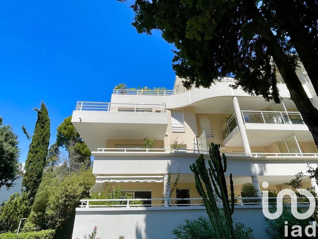 Achat appartement à vendre 3 pièces 66 m² - Cannes