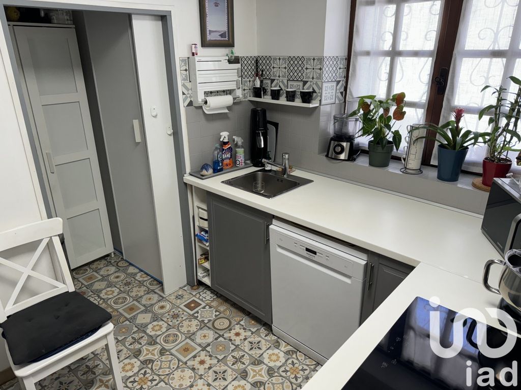 Achat maison à vendre 2 chambres 67 m² - Les Mées