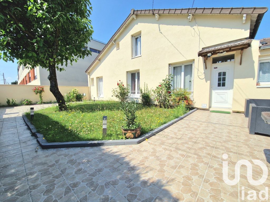 Achat maison à vendre 3 chambres 85 m² - Livry-Gargan