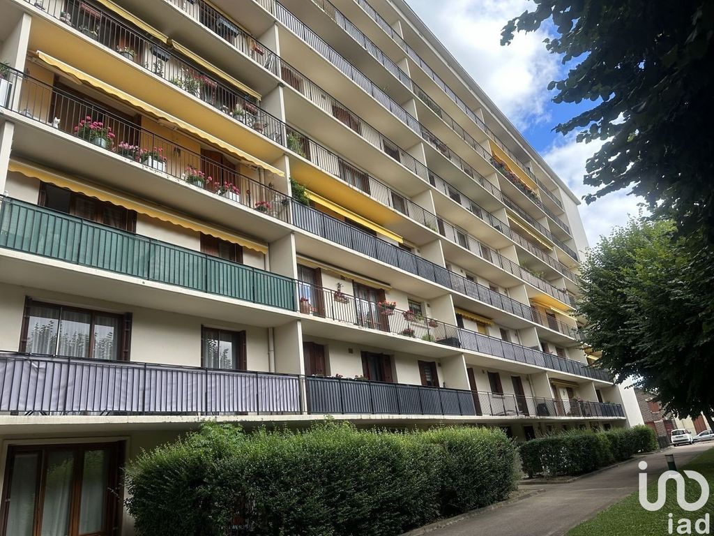 Achat appartement à vendre 6 pièces 118 m² - Troyes