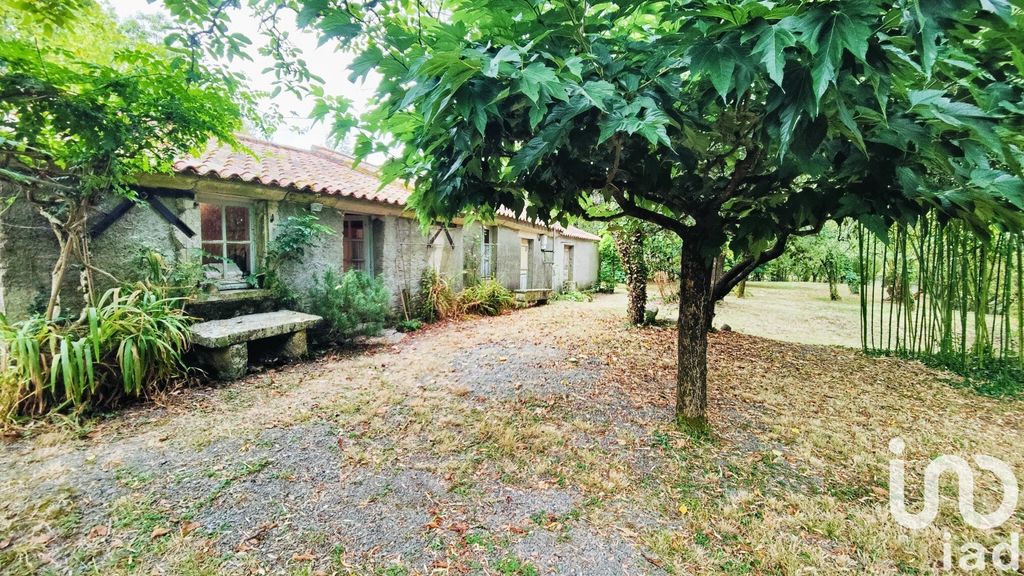 Achat maison à vendre 1 chambre 63 m² - Nalliers