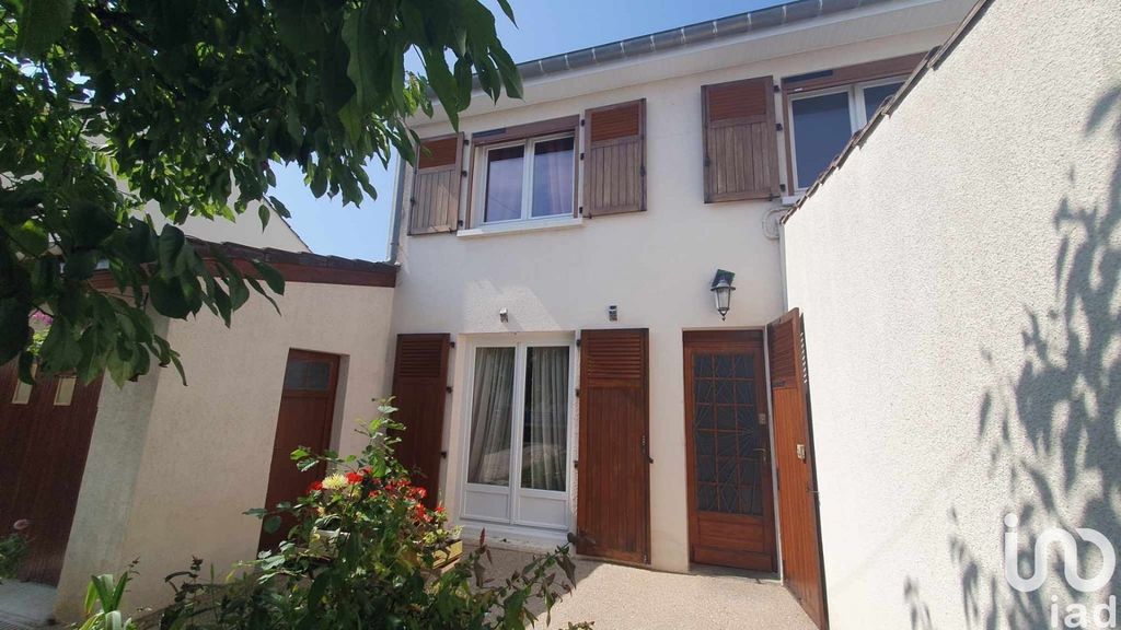 Achat maison à vendre 3 chambres 95 m² - Saint-Dizier