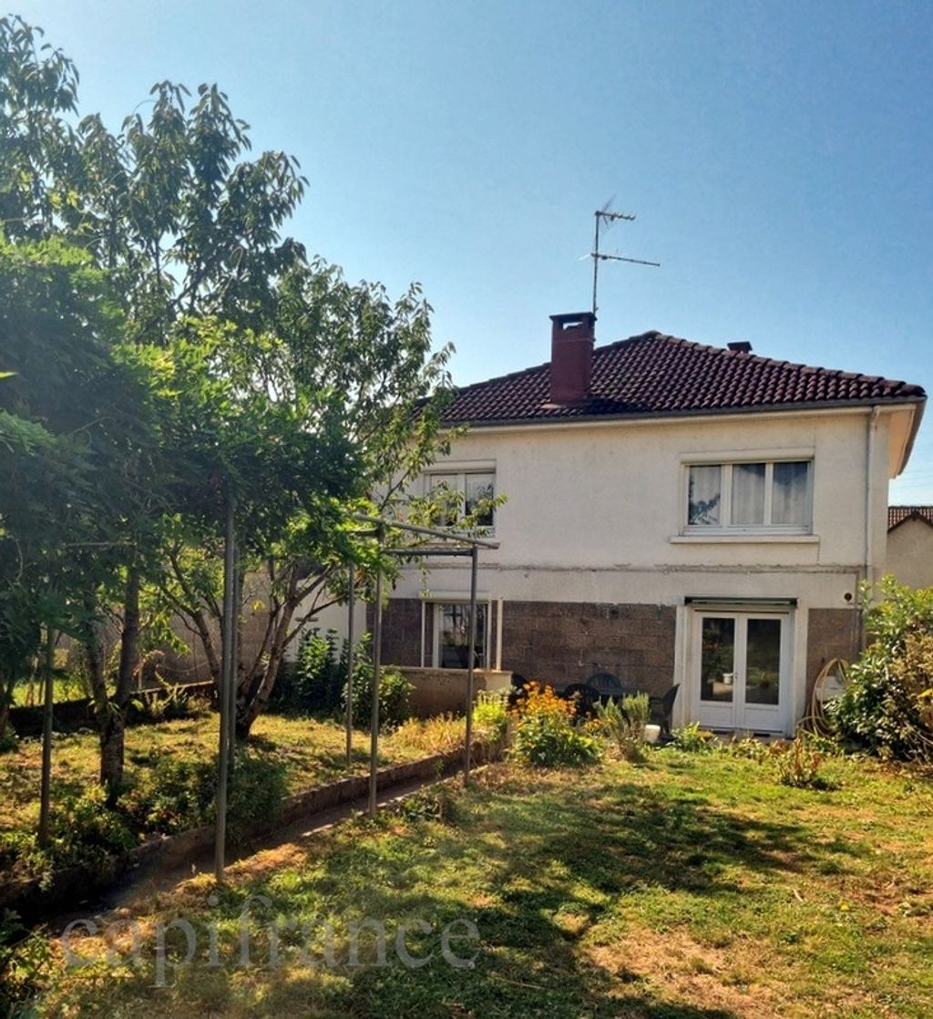 Achat maison à vendre 2 chambres 101 m² - Brive-la-Gaillarde