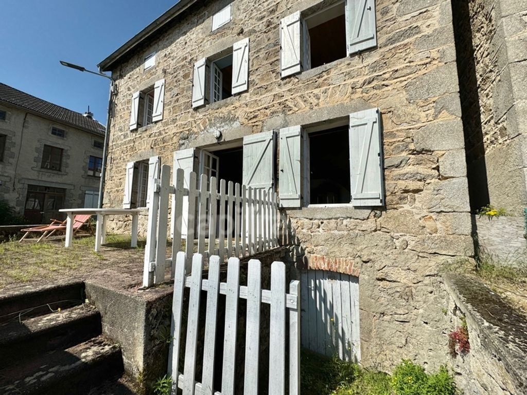 Achat maison à vendre 4 chambres 150 m² - La Guillermie