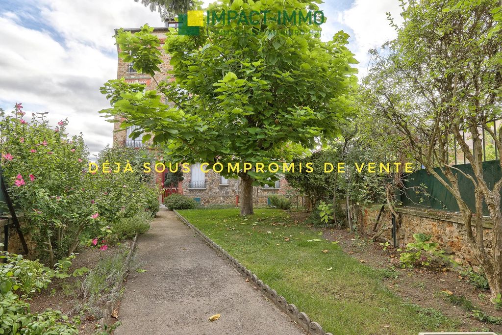 Achat appartement à vendre 3 pièces 77 m² - Colombes