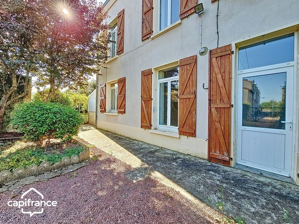 Achat maison à vendre 3 chambres 101 m² - Thouars