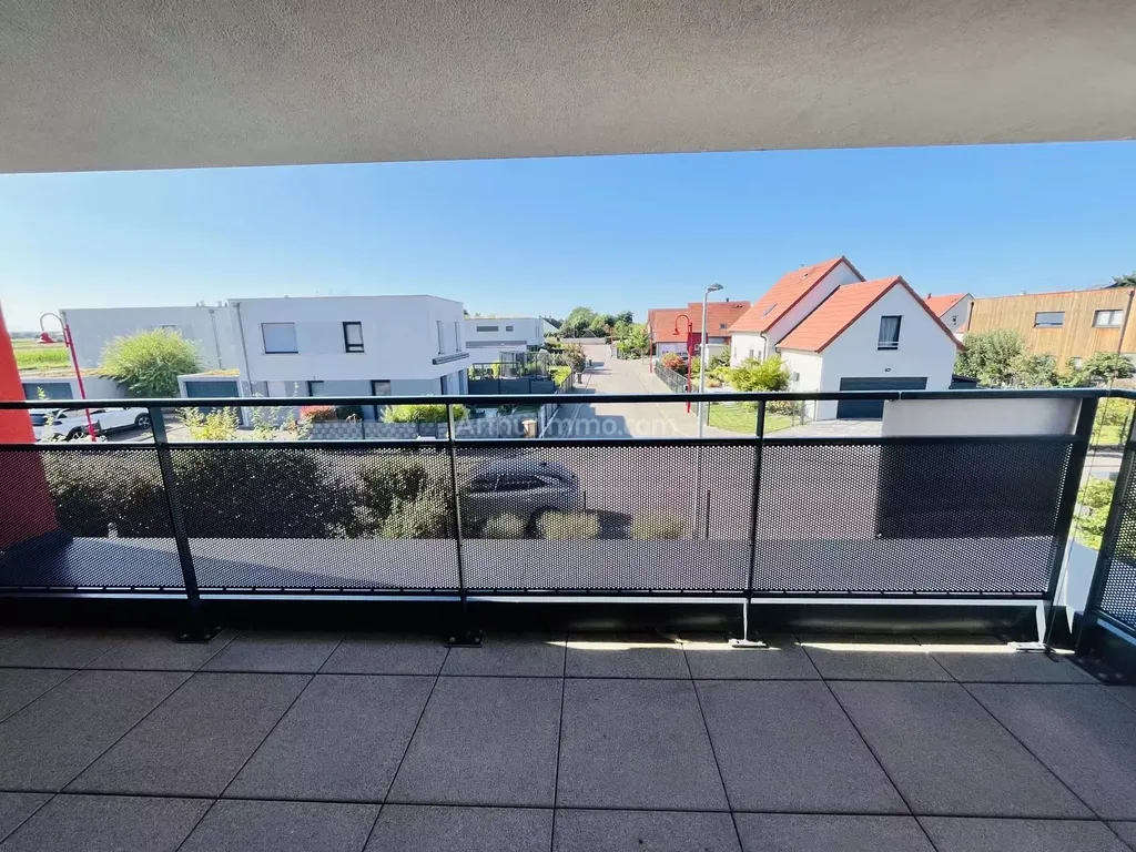 Achat appartement à vendre 3 pièces 63 m² - Sainte-Croix-en-Plaine