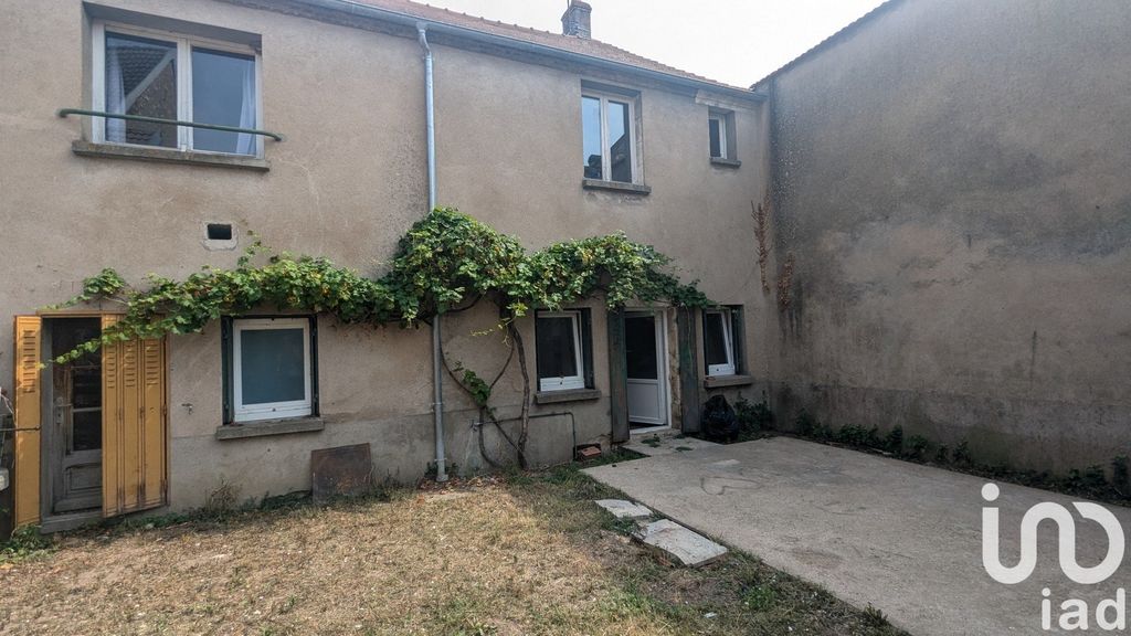 Achat maison à vendre 4 chambres 110 m² - Bonny-sur-Loire