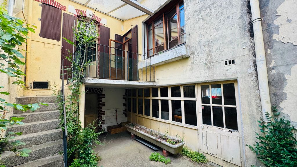 Achat maison à vendre 2 chambres 97 m² - La Roche-sur-Yon