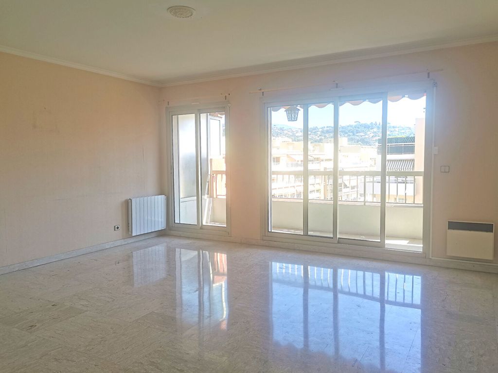 Achat appartement à vendre 3 pièces 75 m² - Nice