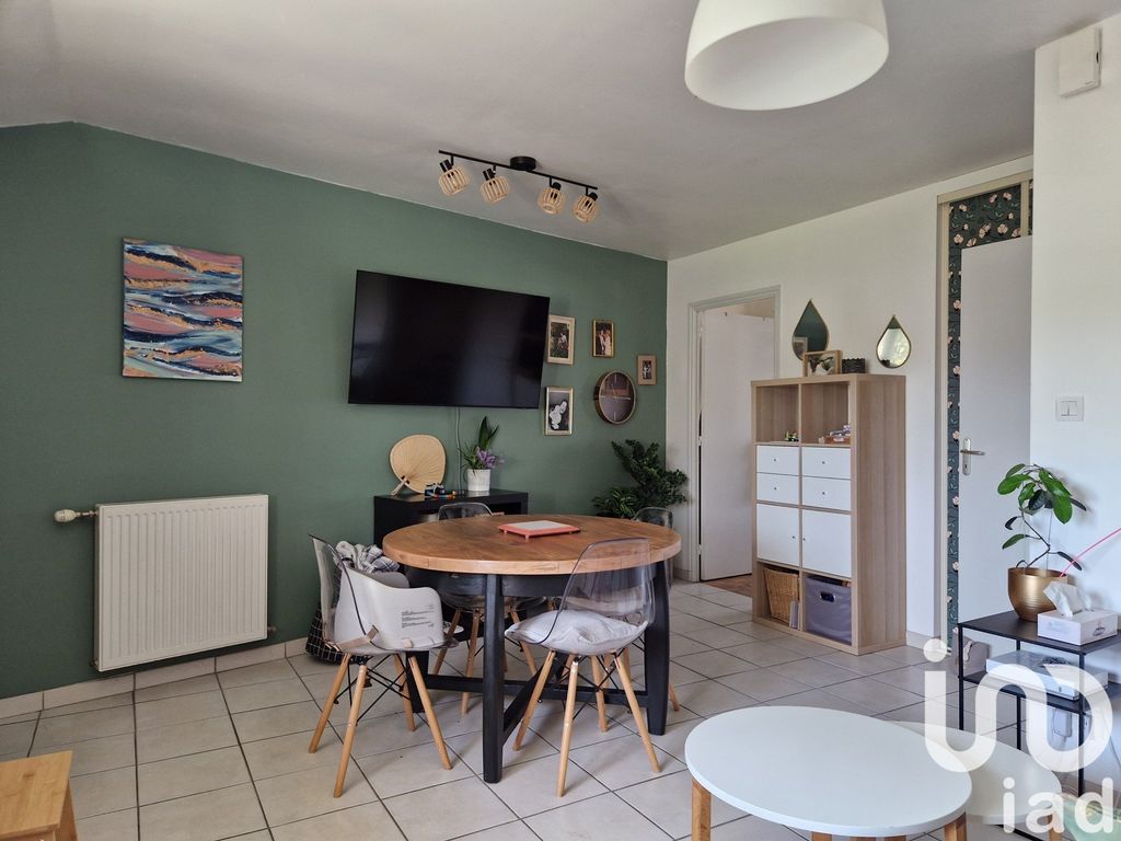 Achat appartement à vendre 3 pièces 58 m² - Loudéac