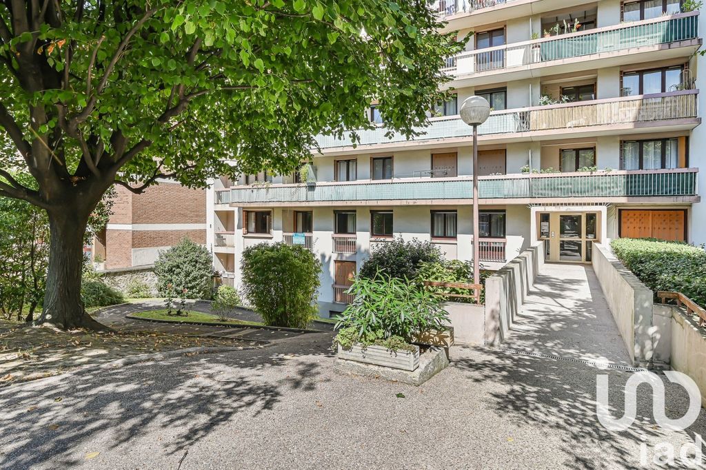 Achat appartement à vendre 4 pièces 84 m² - Pantin