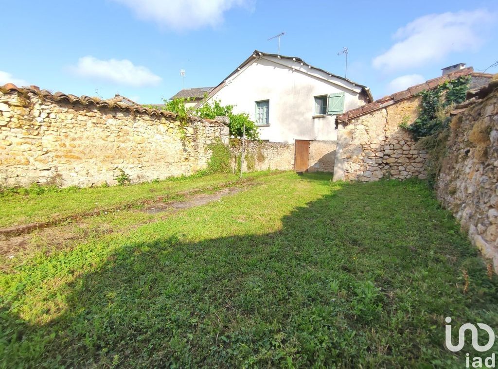 Achat maison 3 chambre(s) - Lussac-les-Châteaux