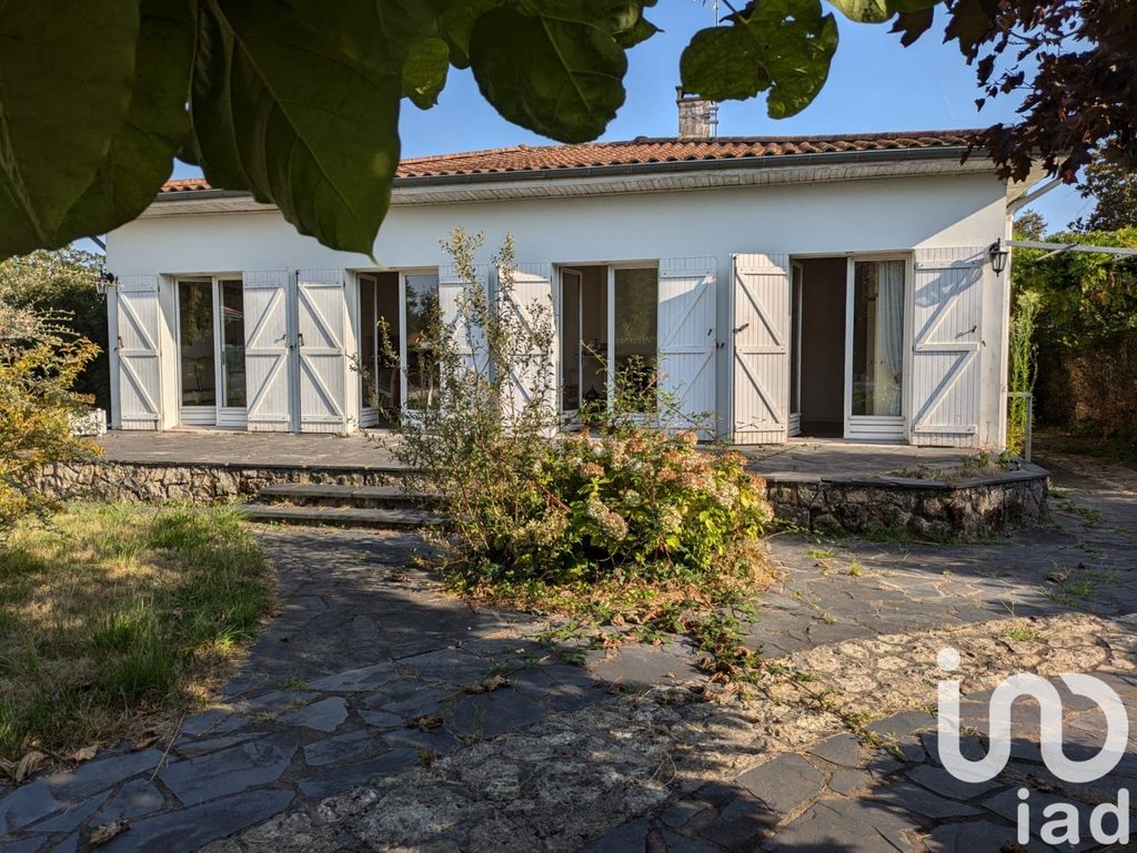 Achat maison à vendre 3 chambres 120 m² - Pessac