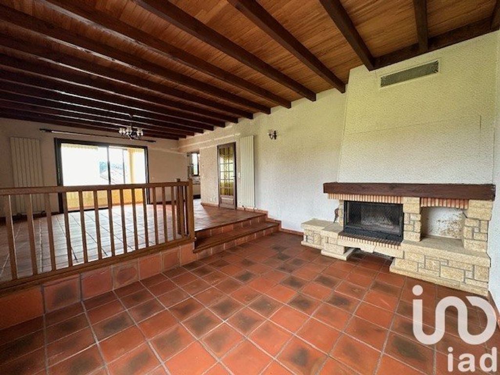 Achat maison à vendre 3 chambres 285 m² - Biars-sur-Cère