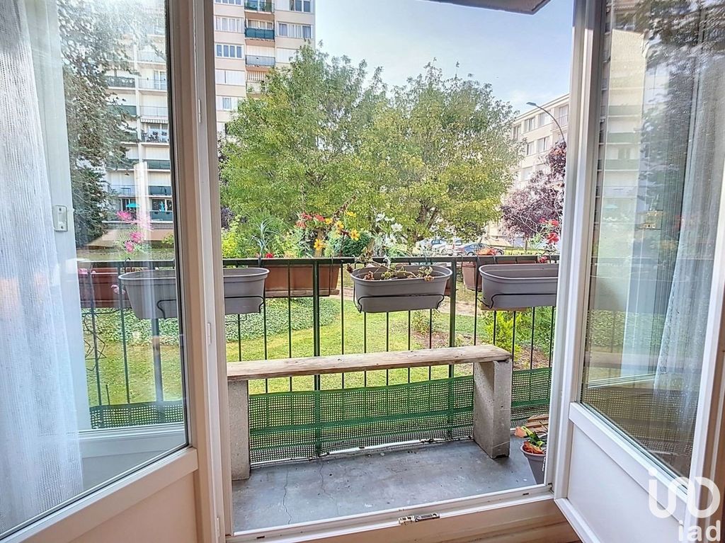 Achat appartement à vendre 4 pièces 70 m² - Montargis