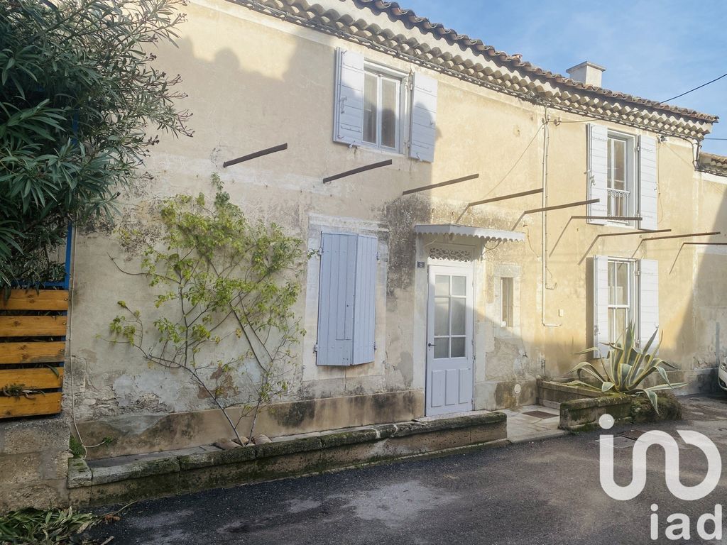 Achat maison à vendre 3 chambres 97 m² - Saint-Rémy-de-Provence