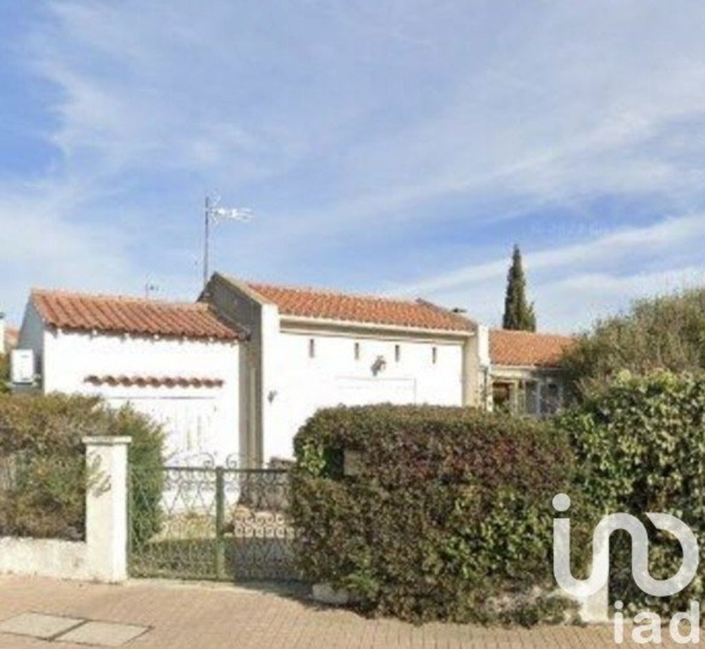 Achat maison à vendre 3 chambres 72 m² - Saint-Cyr-sur-Mer